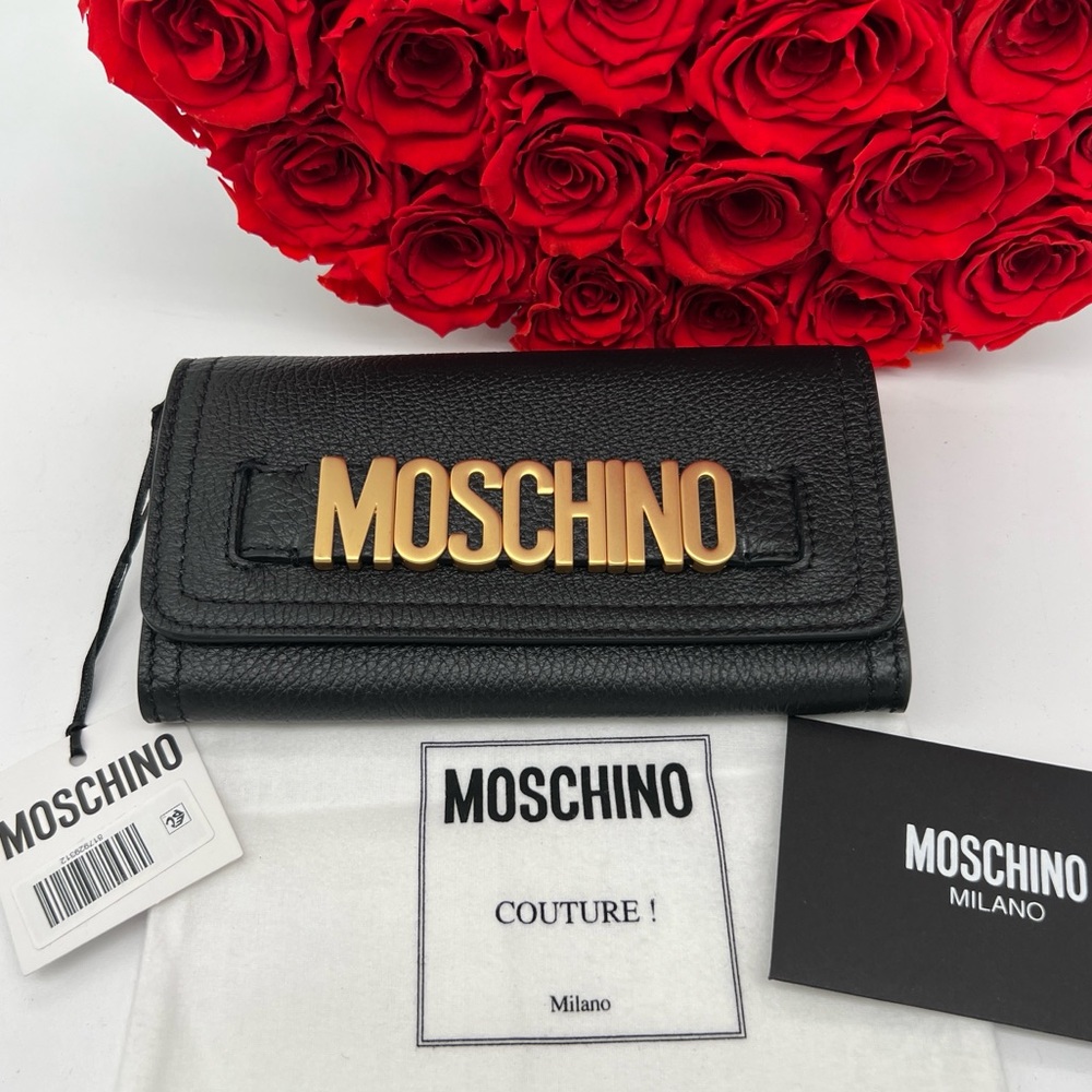 ❤️MOSCHINO Logo Leather Multifunctional Wallet Black & Gold NWT